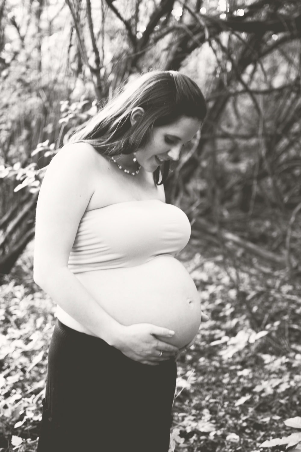 maternity pregnancy photography photographer stony creek metropark metro detroit macomb county belly bump