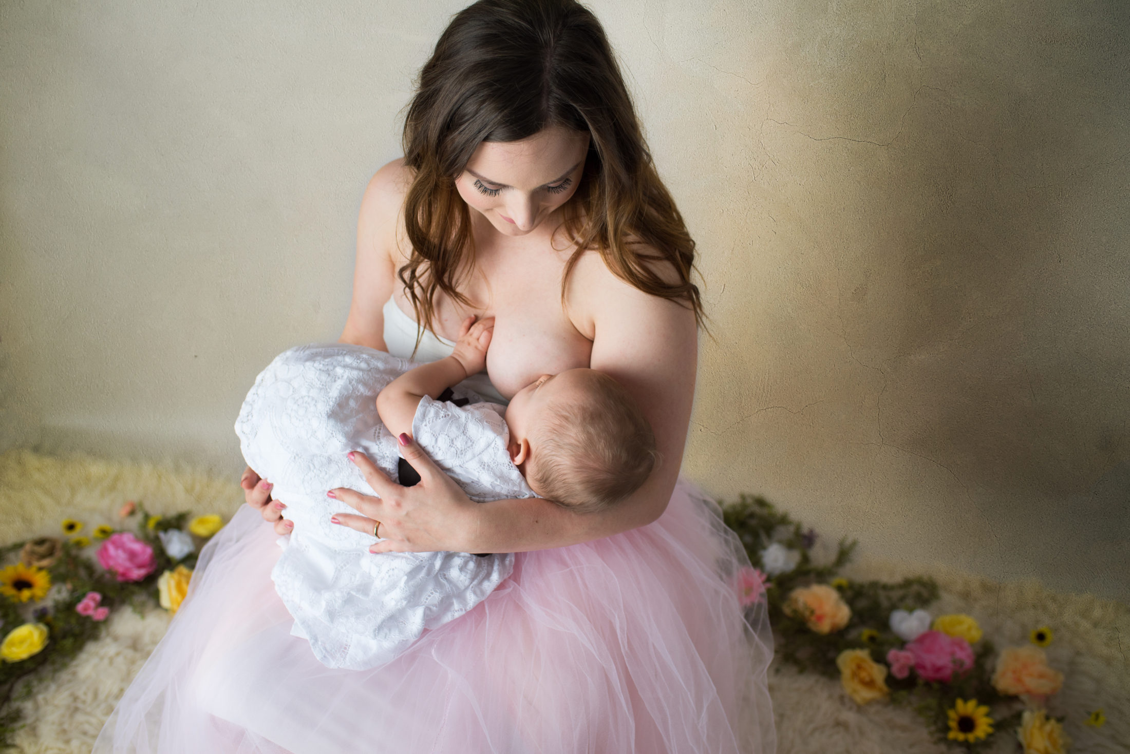 michigan, motherhood photographer, macomb county, breastfeeding, mommy and me