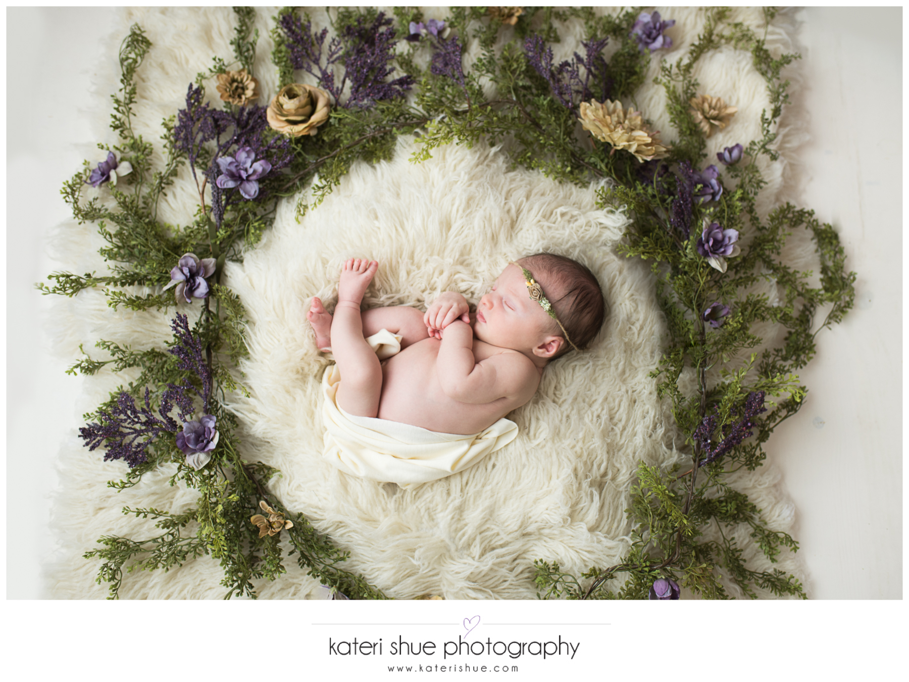 amelia, metro detroit, motherhood photographer, newborn, flowers, unique, michigan